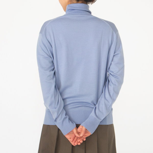 身長160cm(WINTER VIOLET/M)