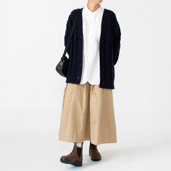 身長160cm・BEIGE