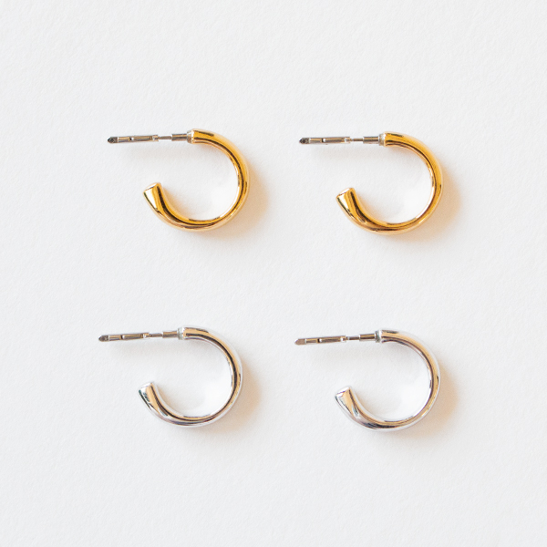 キャッチレスピアス EMBRACE SAGE