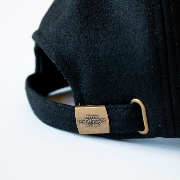 ゴールドのストラップ(BLACK)