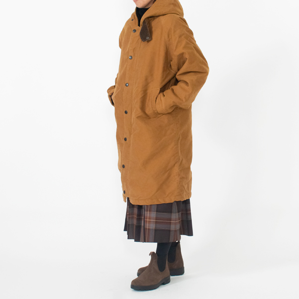 身長160cm・KHAKI