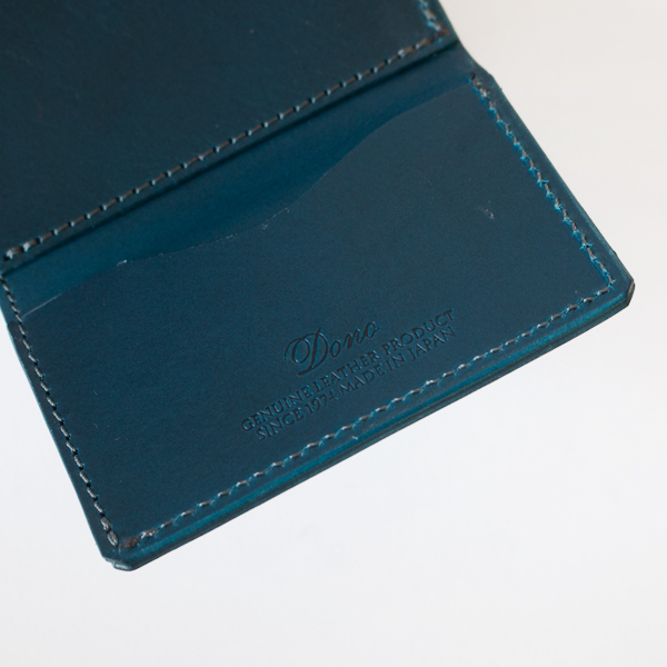 明るめのネイビー(別注NAVY STUDS)