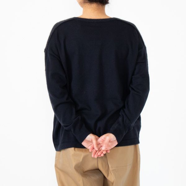 B.NAVY・身長160cm