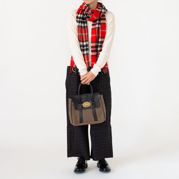 WHITE・身長160cm WHITE・身長160cm