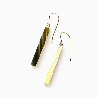 ピアス　STICK