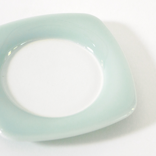 茶托 2個セット（鍋島青磁）
