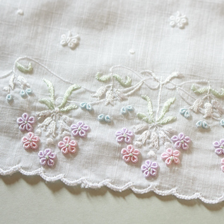 可憐なブーケの刺繍(ブーケ) 可憐なブーケの刺繍(ブーケ)