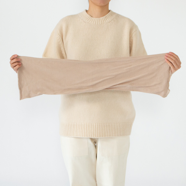 伸縮性にも優れます(BEIGE)