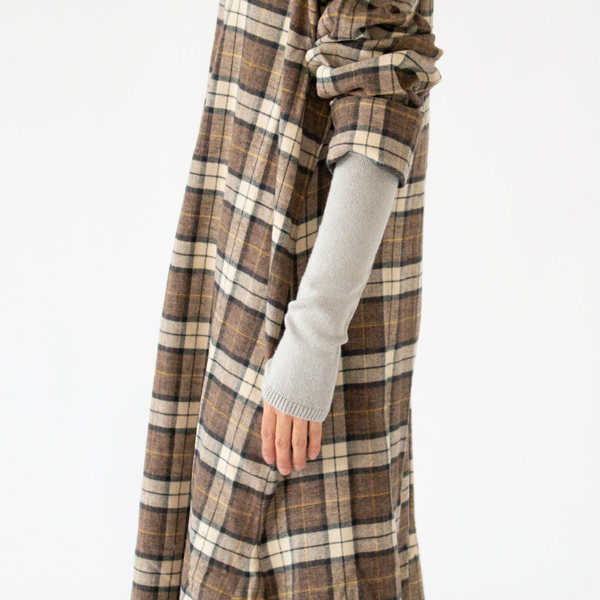 程よくフィットしてずれ落ちにくい(LIGHT GRAY)