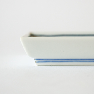 角小皿／上出長右衛門窯（かみでちょうえもんがま）｜愛着を持って