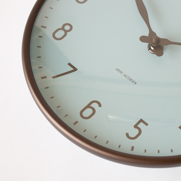 限定生産】ARNE JACOBSEN Wall Clock Station ROYAL BLUE／ARNE