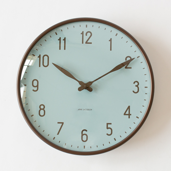 【限定生産】ARNE JACOBSEN Wall Clock Station ROYAL BLUE(290mm)