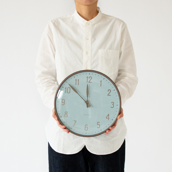 限定生産】ARNE JACOBSEN Wall Clock Station ROYAL BLUE/ARNE 限定生産】ARNE JACOBSEN Wall Clock Station ROYAL BLUE/ARNE