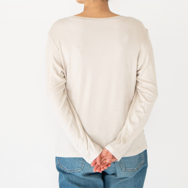 身長160cm・GREY
