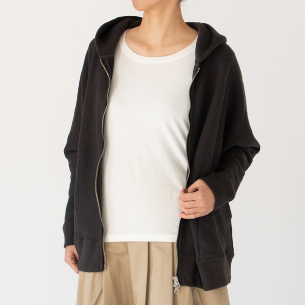 身長160cm・WHITE