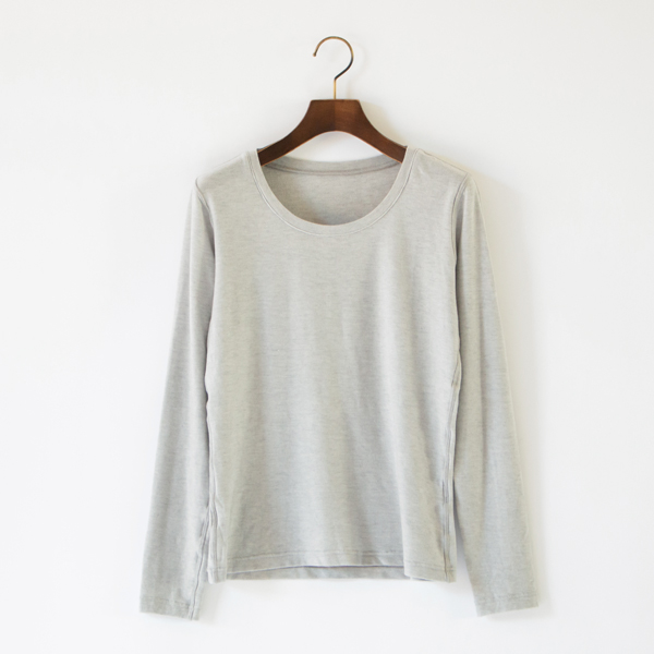 GREYカシミヤシルクベア梨地 クルーネック長袖Tシャツ GREYカシミヤシルクベア梨地 クルーネック長袖Tシャツ