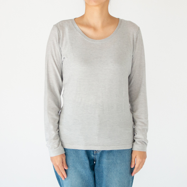 身長160cm・GREY