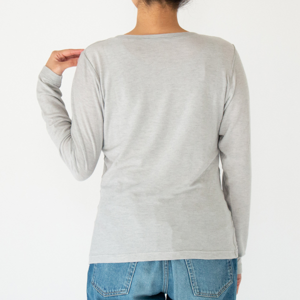身長160cm・GREY