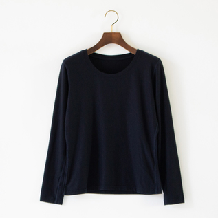 カシミヤシルクベア梨地 クルーネック長袖Tシャツ