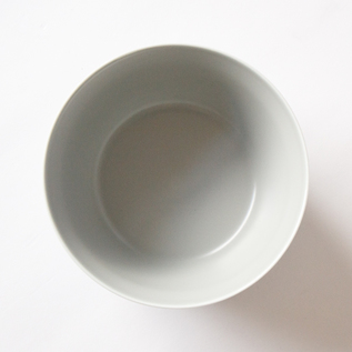 ビスタ 深鉢／白山陶器 （はくさんとうき）｜愛着を持ってずっと使い