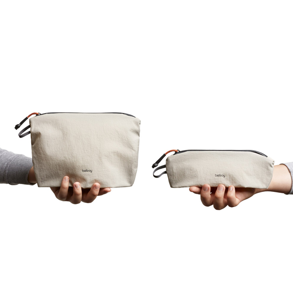左：Lite Pouch　右：Lite Pencil Case(ASH)