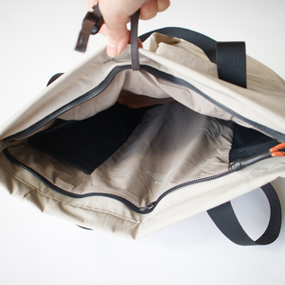 LITE TOTE BAG／Bellroy / Shop ZUTTO for the long lasting treasures