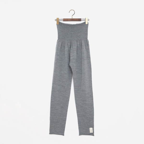 おなかをつつむ　のびるニットパンツ レギンス(GREY)
