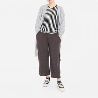 BROWN(モデル身長 171cm)