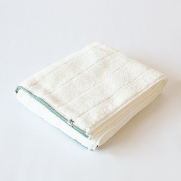 WHITE/GREEN BAYPREMIUM CABIN バスタオル WHITE/GREEN BAYPREMIUM CABIN バスタオル