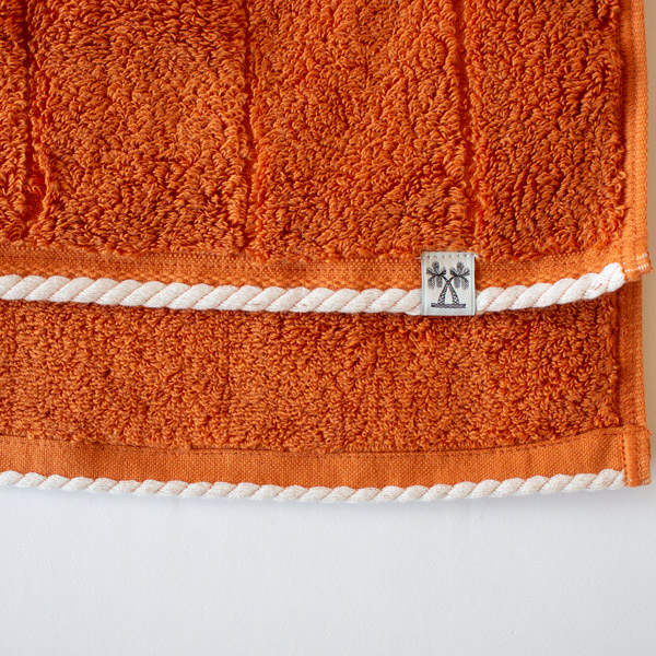 COLORED/APRICOT ORANGE