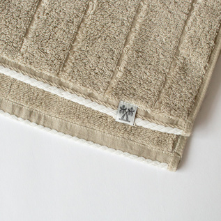 PLAZA TAUPE PLAZA TAUPE