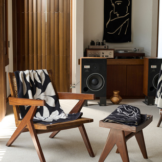 アートのような存在感(Henri Matisse/Charcoal×Cream) アートのような存在感(Henri Matisse/Charcoal×Cream)