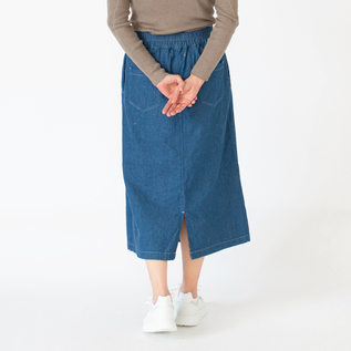 BLUE、身長160cm BLUE、身長160cm