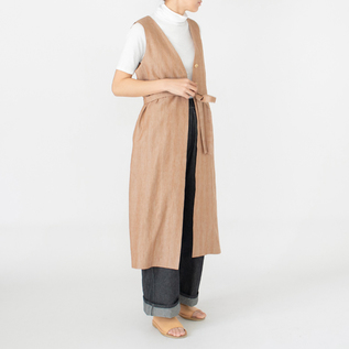 白/L・身長163cm 白/L・身長163cm