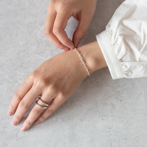 TWINED TUBE RING（リング）との重ね付け