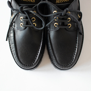 モカシン ブラック／ARTESANOS（アルテサノス）｜愛着を持ってずっと