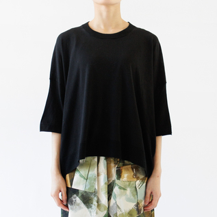 BLACK、身長162cm BLACK、身長162cm