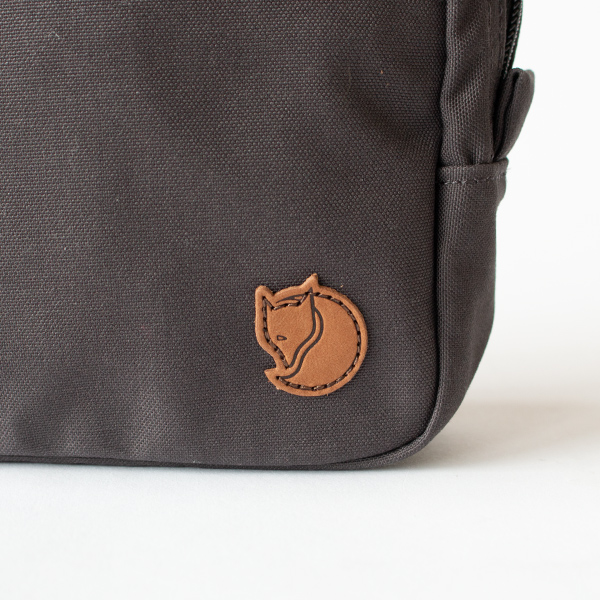 ロゴ(DARK GREY)