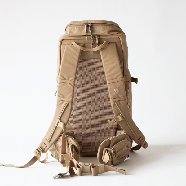 SINGI BACKPACK 28／FJALLRAVEN / Shop ZUTTO for the long lasting