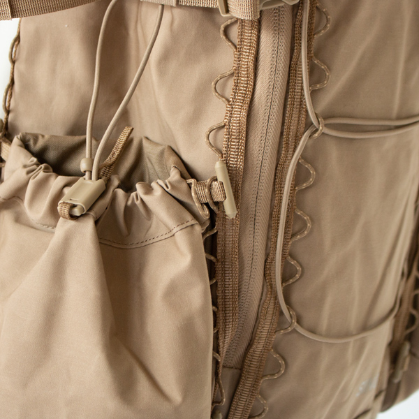 トグルで取り付け(Singi Gear Holder) トグルで取り付け(Singi Gear Holder)