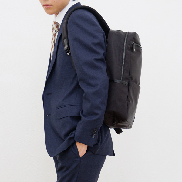 身長：180cm