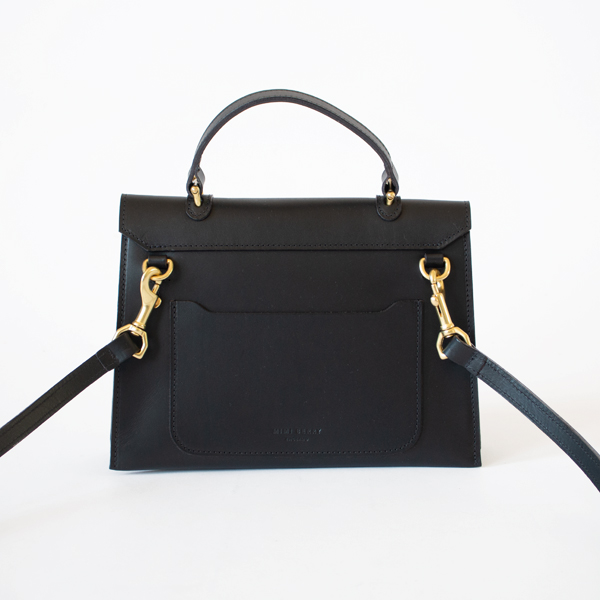 レザーバッグ　HEBE(black)