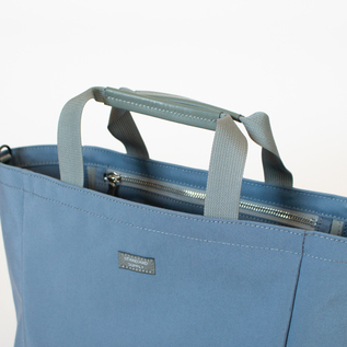 限定カラーはグレーがアクセント(B TOTE S)