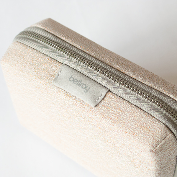 Tech Kit Compact ポーチ／bellroy（ベルロイ）｜愛着を持ってずっと