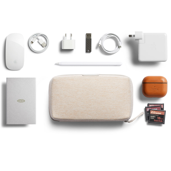 Tech Kit ポーチ(Saltbush)