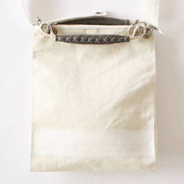 ショルダーバッグ BILQIS ショルダーバッグ BILQIS