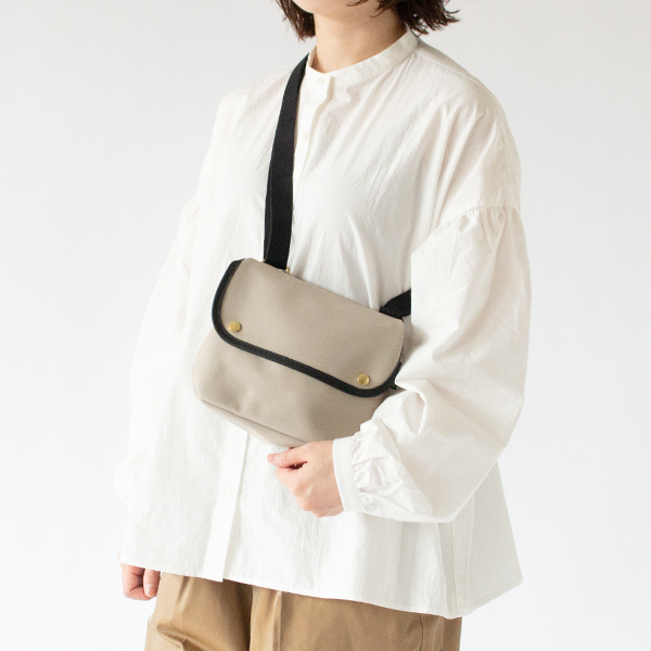 身長156cm(TAUPE)