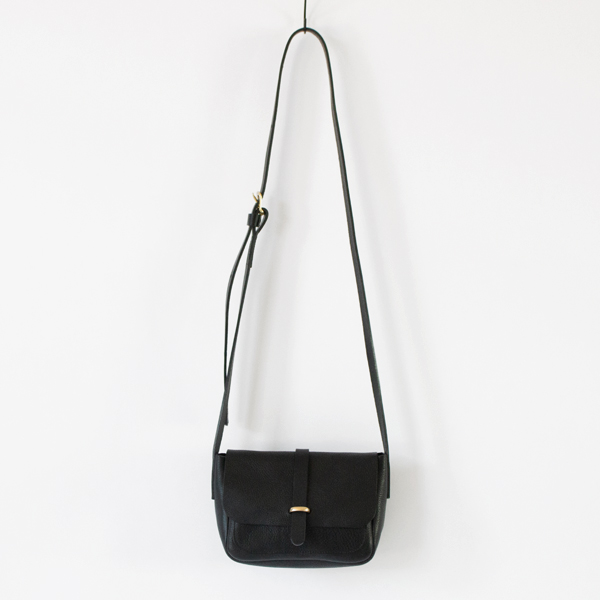 レザーショルダーバッグ Jay(Grainy Black)