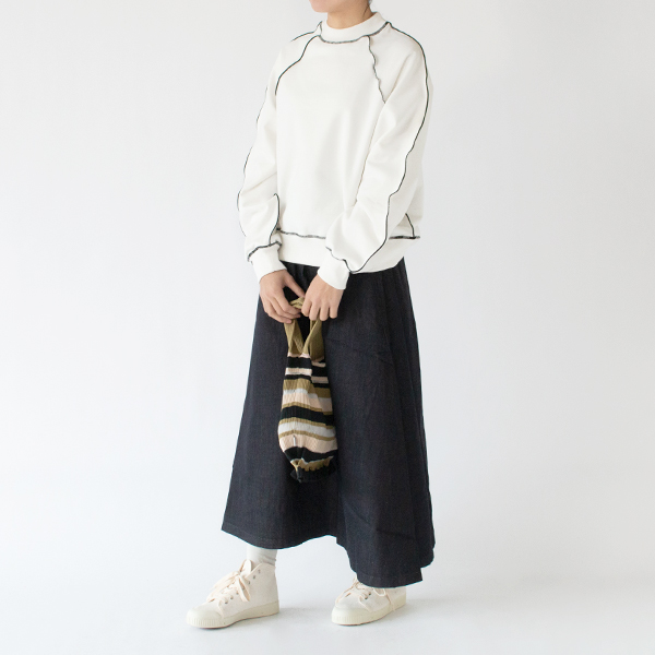 WHITE、身長163cm