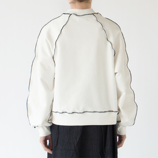 WHITE、身長163cm